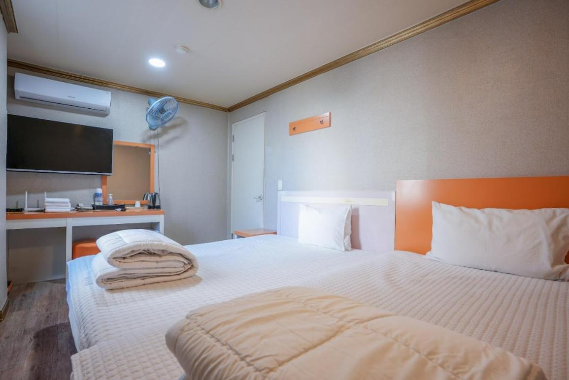 K Motel Daeyeon Busan Exterior foto